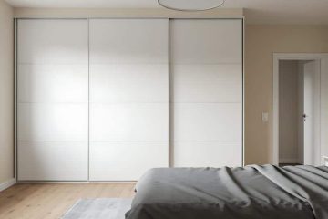 ארונות הזזה פינתיים: עיצובים יצירתיים לניצול מרחב בפינות מתות